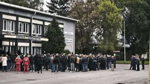 Radnici GIKIL-a u generalnom štrajku - Traže isplatu plata i uplatu doprinosa/Fena