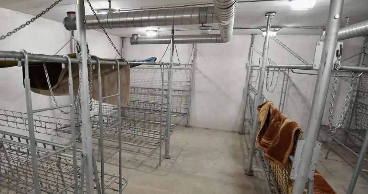 Sklonište, zaklon//