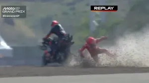 Marc Marquez pad sa motora/Foto: