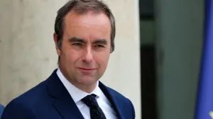 FILE PHOTO: French Defence Minister Sebastien Lecornu leaves following the weekly cabinet meeting at the Elysee Palace in Paris, France, September 3, 2025. REUTERS/Gonzalo Fuentes/File Photo/Gonzalo Fuentes