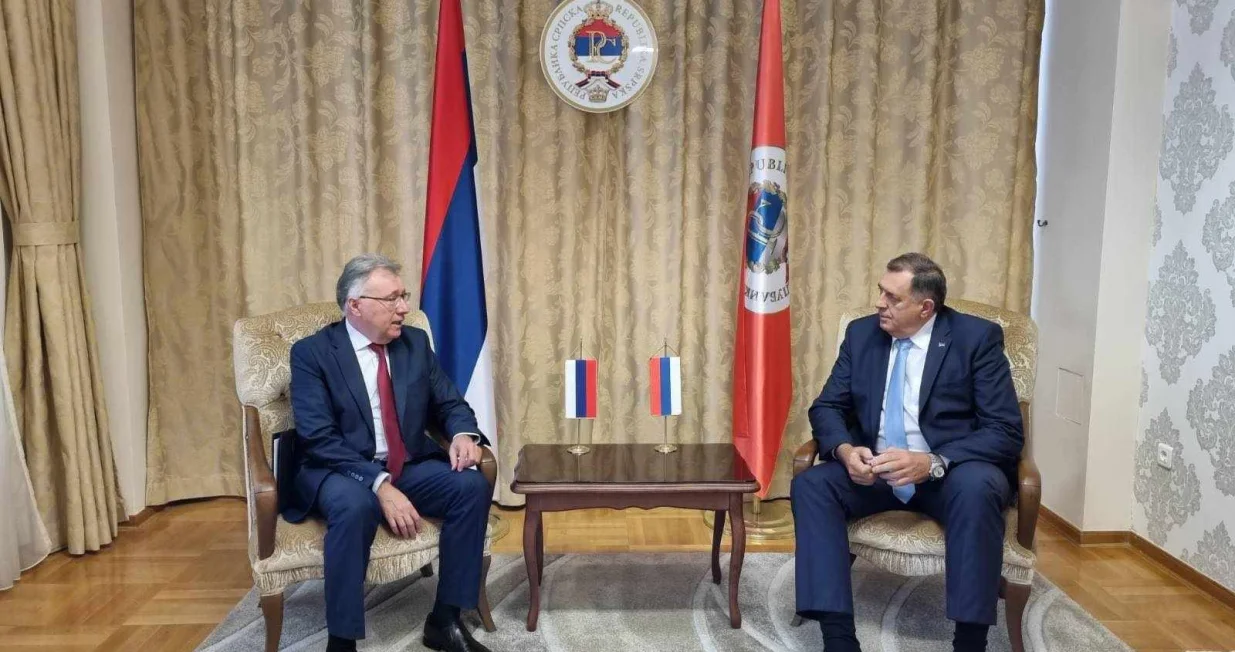 Kalabuhov i Dodik:/