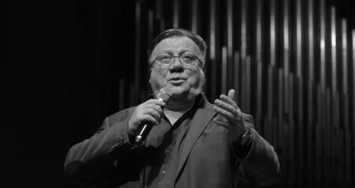 halid bešlić, pjevač/