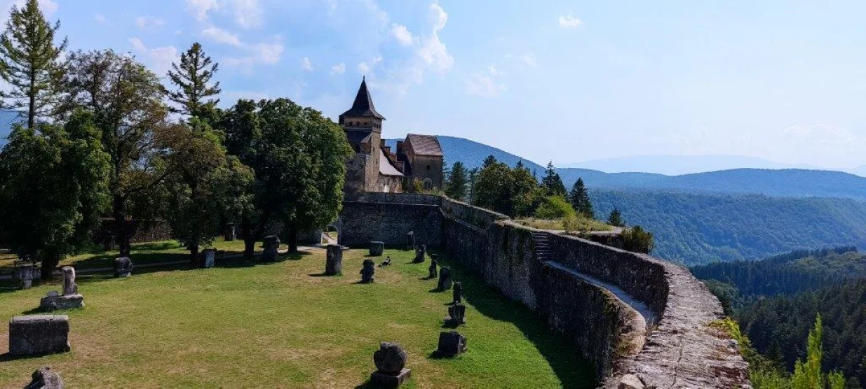 OSTROŽAC/Visit Bih