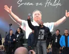 Sarajlije na skupu u čast Halida Bešlića/Senad Gubelić