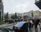 NPS, Narodno pozorište Sarajevo, ljudi, gužva, Halid Bešlić, komemoracija/Oslobođenje