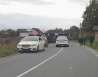 Kamion je nakon prevrtanja ostao na kolovozu/Društvene mreže/