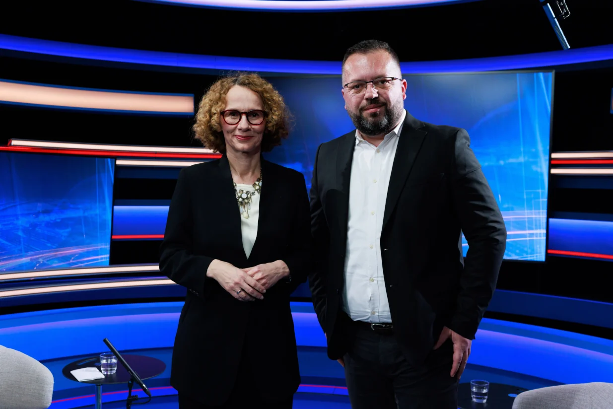 Media block with NATO Deputy Secretary General Radmila Shekerinska following two days of meetings of NATO Ministers of Foreign Affairs at NATO headquarters in Brussels/Foto: Nato
