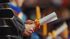 diplome, lažne diplome ilustracija Freepik/Freepik