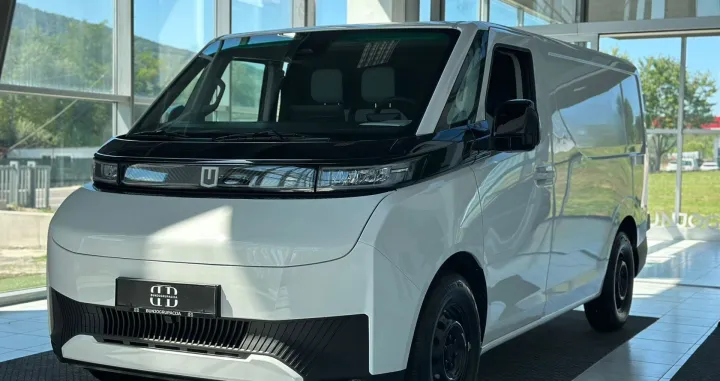 Farizon SuperVAN, električni kombi//