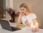 Pravo vrijeme za večeru postoji/Free Pik