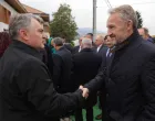 Polaganjem cvijeća i učenjem Fatihe na Šehidskom mezarju Kovači 17. 10. 2025. godine u 10:30 sati obilježit ćemo 22. godišnjicu smrti rahmetli Alije Izetbegovića, prvog predsjednika nezavisne Republike Bosne i Hercegovine/Senad Gubelić