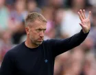 Soccer Football - Premier League - West Ham United v Crystal Palace - London Stadium, London, Britain - September 20, 2025 West Ham United manager Graham Potter reacts Action Images via Reuters/John Sibley EDITORIAL USE ONLY. NO USE WITH UNAUTHORIZED AUDIO, VIDEO, DATA, FIXTURE LISTS, CLUB/LEAGUE LOGOS OR 'LIVE' SERVICES. ONLINE IN-MATCH USE LIMITED TO 120 IMAGES, NO VIDEO EMULATION. NO USE IN BETTING, GAMES OR SINGLE CLUB/LEAGUE/PLAYER PUBLICATIONS. PLEASE CONTACT YOUR ACCOUNT REPRESENTATIVE FOR FURTHER DETAILS../Foto: John Sibley