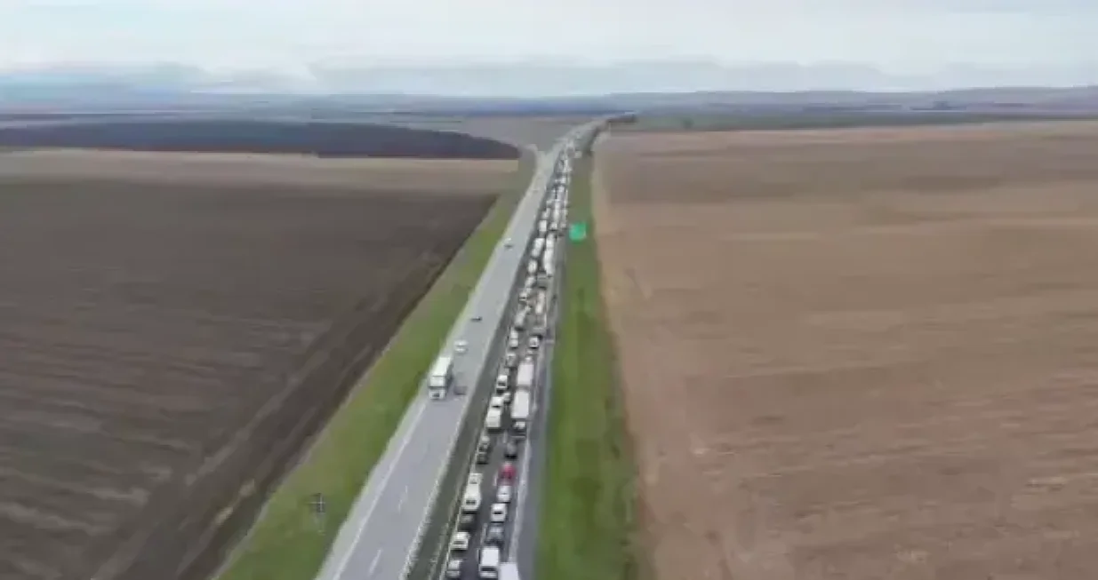 Autoput kolaps Novi Sad - Beograd/Foto: 