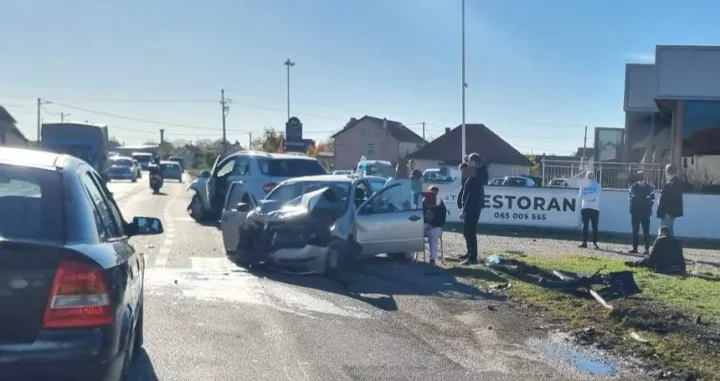 Uništena vozila na mjestu nesreće/InfoBijeljina/