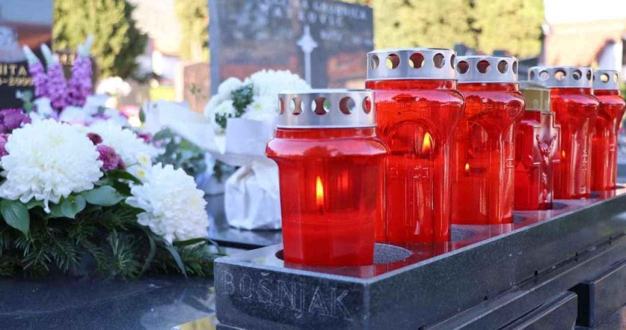 blagdan svih svetih/Ilustracija/Fena