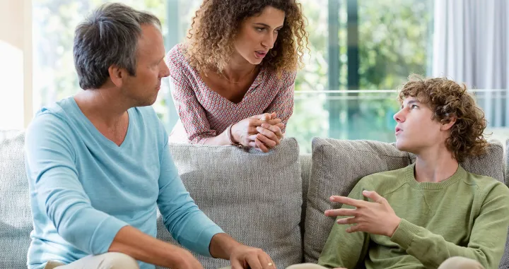 tinejdžeri razgovor/