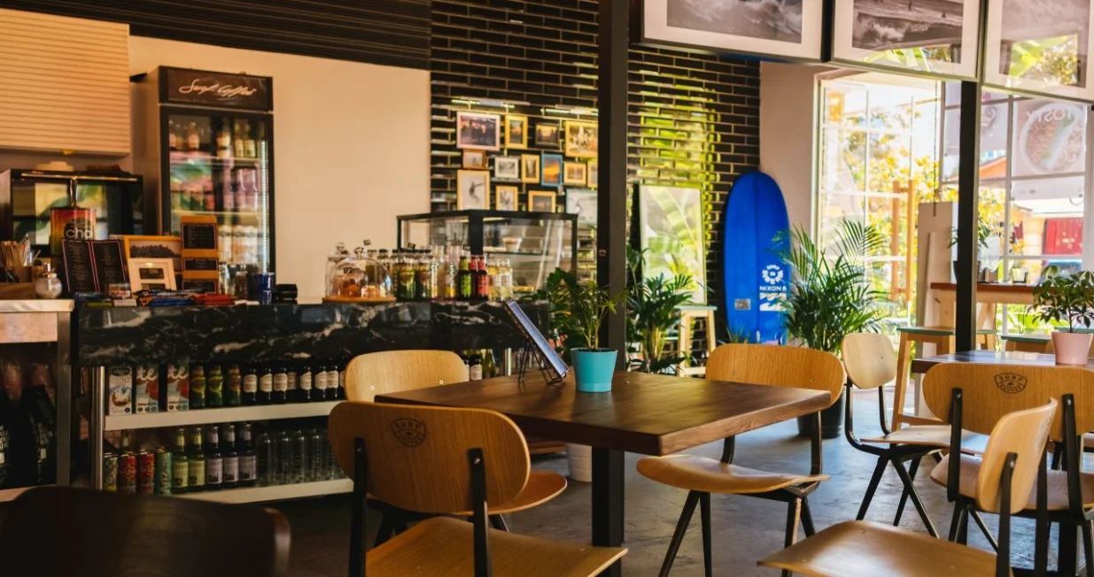 Opravdavate li ovaj zahtjev kafića?/Ilustracija