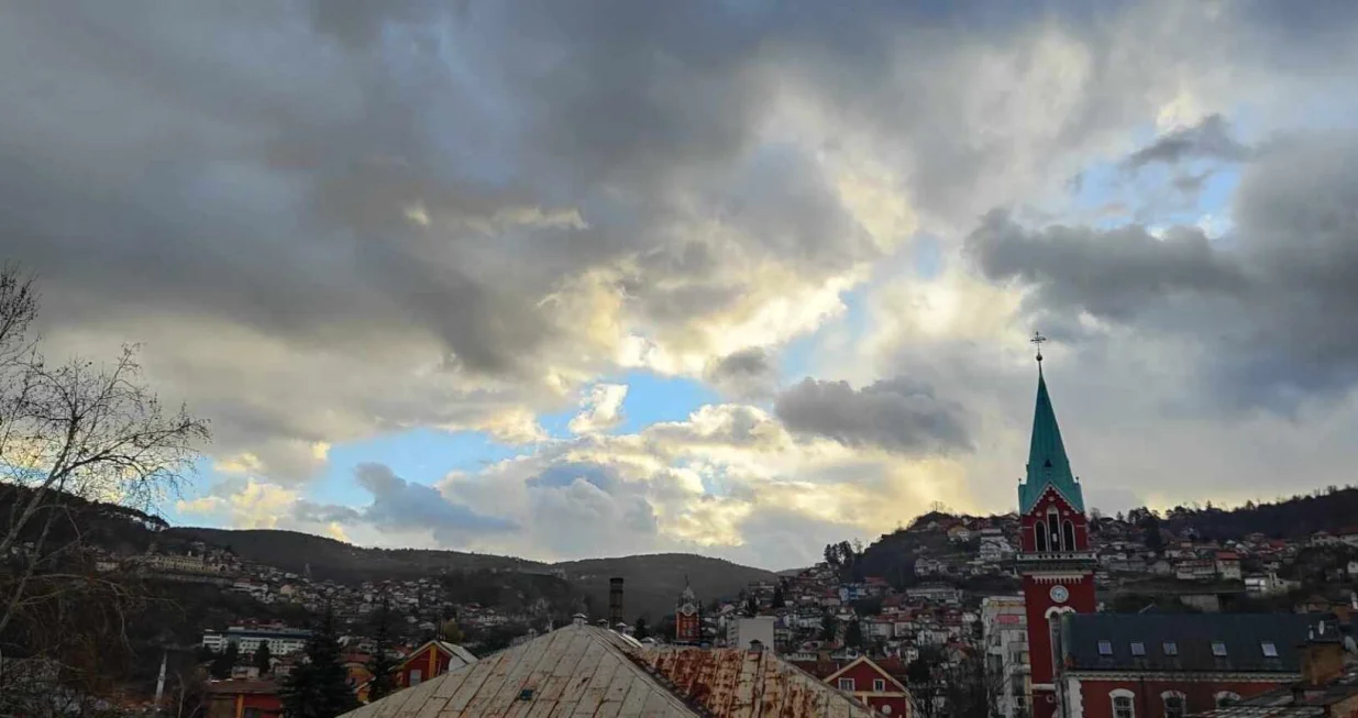 vrijeme, oblaci, sarajevo, bih, prognoza/Adnan Bajrović