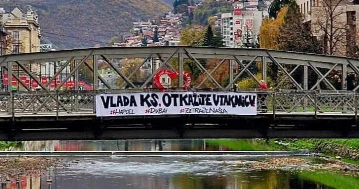 Vlada KS otkažite utakmicuInicijativa Ne u naše ime/Foto: 
