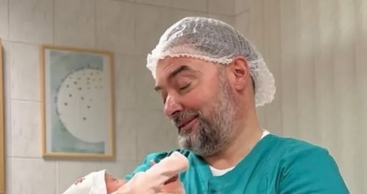 Staša Košarac, kćerka, rođenje, postao otac/