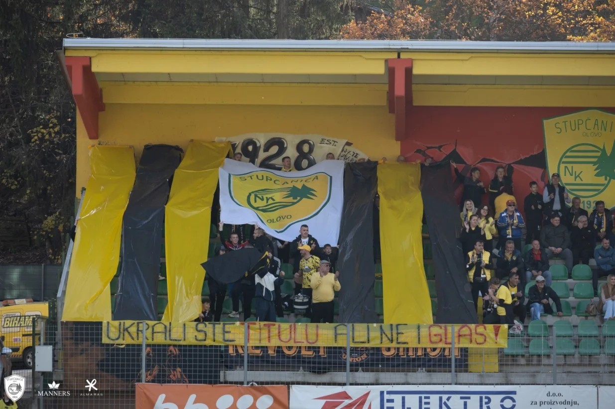 Koreografija navijača Stupčanice/Foto: 