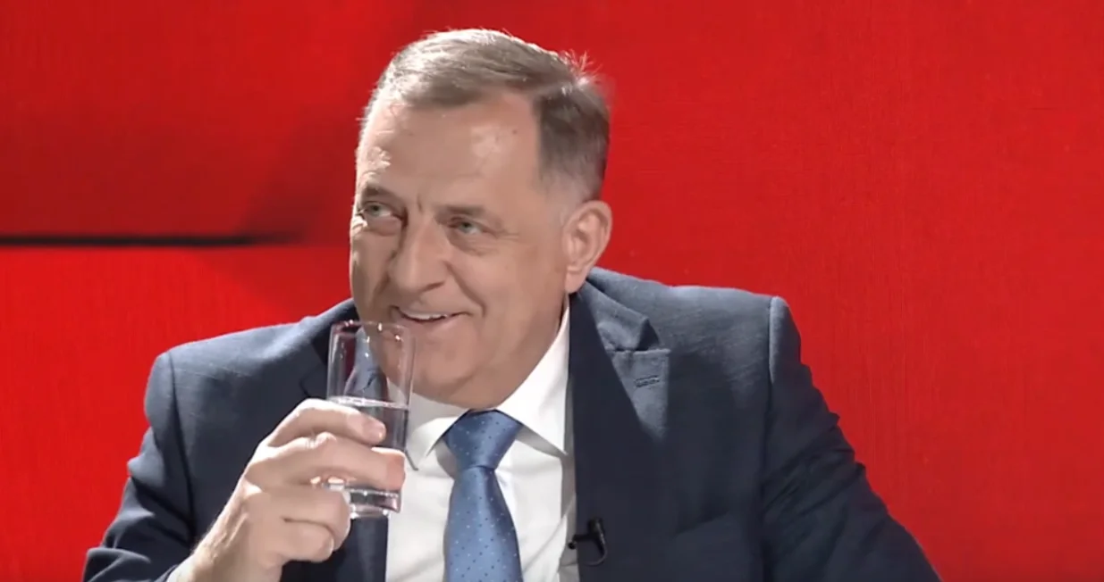 Milorad Dodik, smijeh/Screenshot