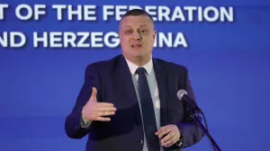 Vojin Mijatović, dopremijer FBiH, ministar obrta razvoja i poduzetništva FBiH/Senad Gubelić