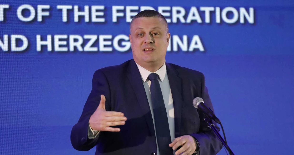 Vojin Mijatović, dopremijer FBiH, ministar obrta razvoja i poduzetništva FBiH/Senad Gubelić
