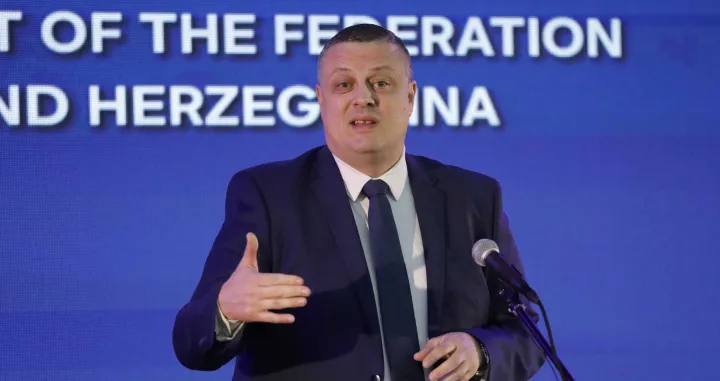 Vojin Mijatović, dopremijer FBiH, ministar obrta razvoja i poduzetništva FBiH/Senad Gubelić