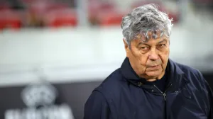 epa10241575 Dynamo Kyiv's head coach Mircea Lucescu reacts during the UEFA Europa League group B soccer match between Dynamo Kiev and Stade Rennais in Krakow, southern Poland, 13 October 2022. EPA/Lukasz Gagulski POLAND OUT/Foto: Lukasz Gagulski