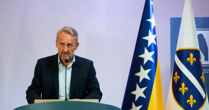 Bakir Izetbegović na komemoraciji Eminu Švrakiću/Damir Deljo