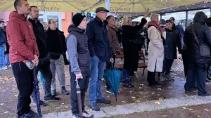 Tuzla, protest građana ispred Uprave policije MUP-a TK, podvođenje maloljetnica i požar u Domu penzionera/Vijesti.ba