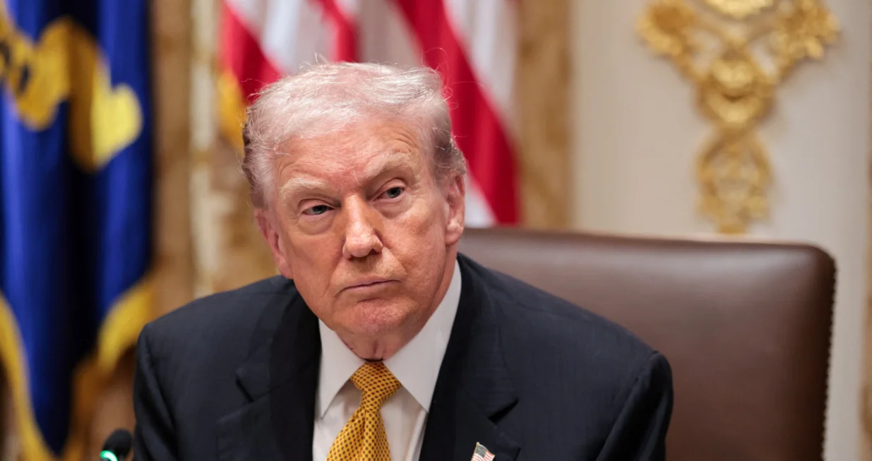 U.S. President Donald Trump hosts a bilateral lunch with Hungary's Prime Minister Viktor Orban (not pictured) at the White House in Washington, D.C., U.S., November 7, 2025. REUTERS/Jonathan Ernst/Jonathan Ernst