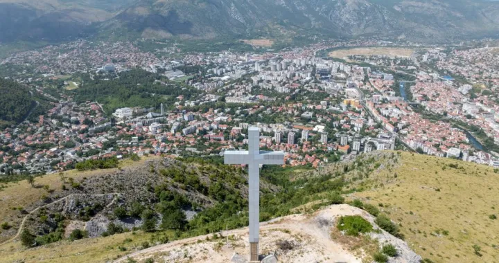 Brdo Hum iznad Mostara/Agencije//