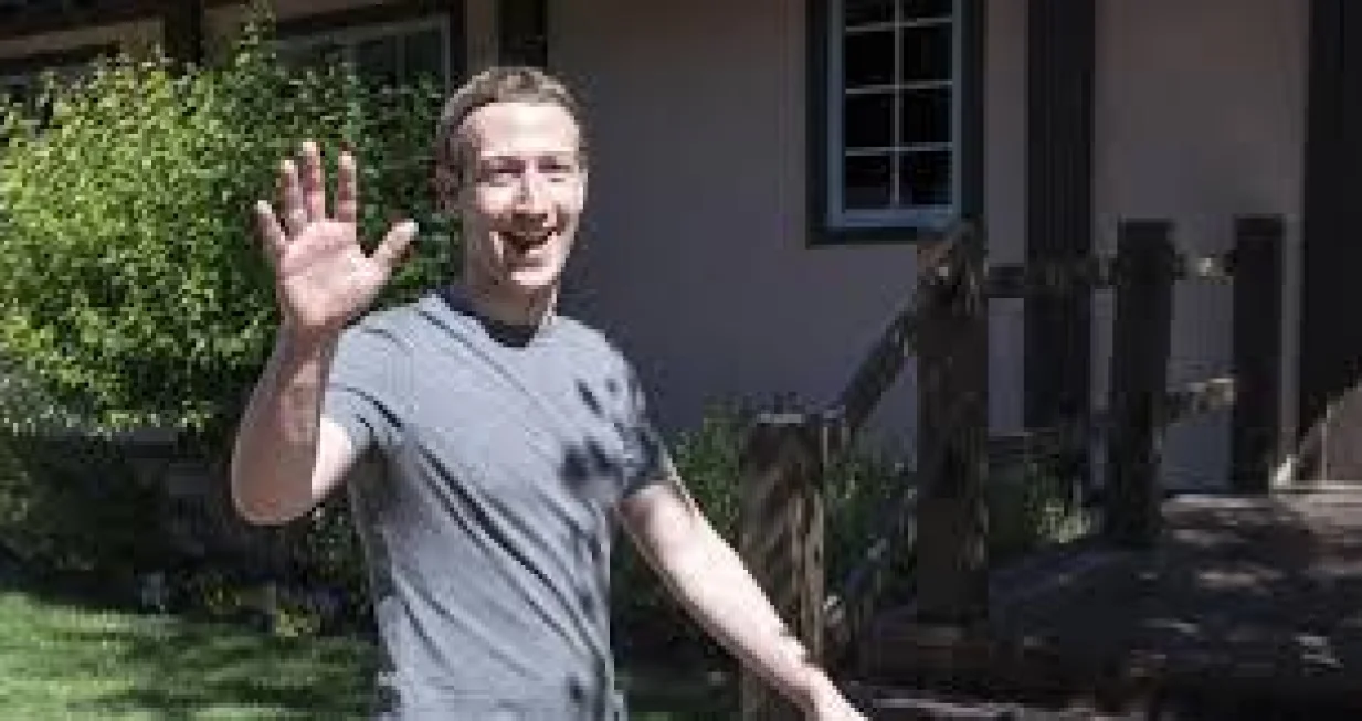 Mark Elliot Zuckerberg/