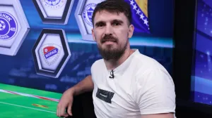 Enes Sipović gost je najnovije epizode podcast (In)direkt/Foto: Oslobođenje 