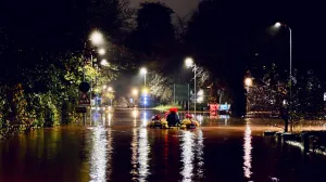Oluja Claudia poharala Evropu/South Wales Fire And Rescue Serv
