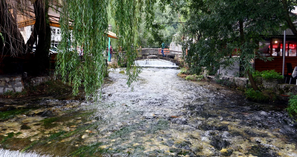 Plava voda Travnik//