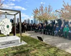 Predsjedavajući Predsjedništva Bosne i Hercegovine Željko Komšić prisustvovao je otkrivanju spomenika "Cvijet Srebrenice" u vrtu Ujedinjenih nacija u New Yorku/