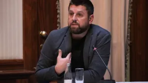 ćamil duraković 2/