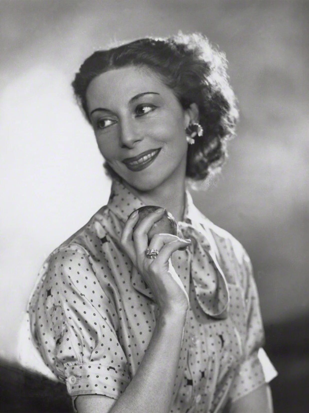 Dame Alicia Markova/National Portrait Gallery London - Www.npg.org.uk