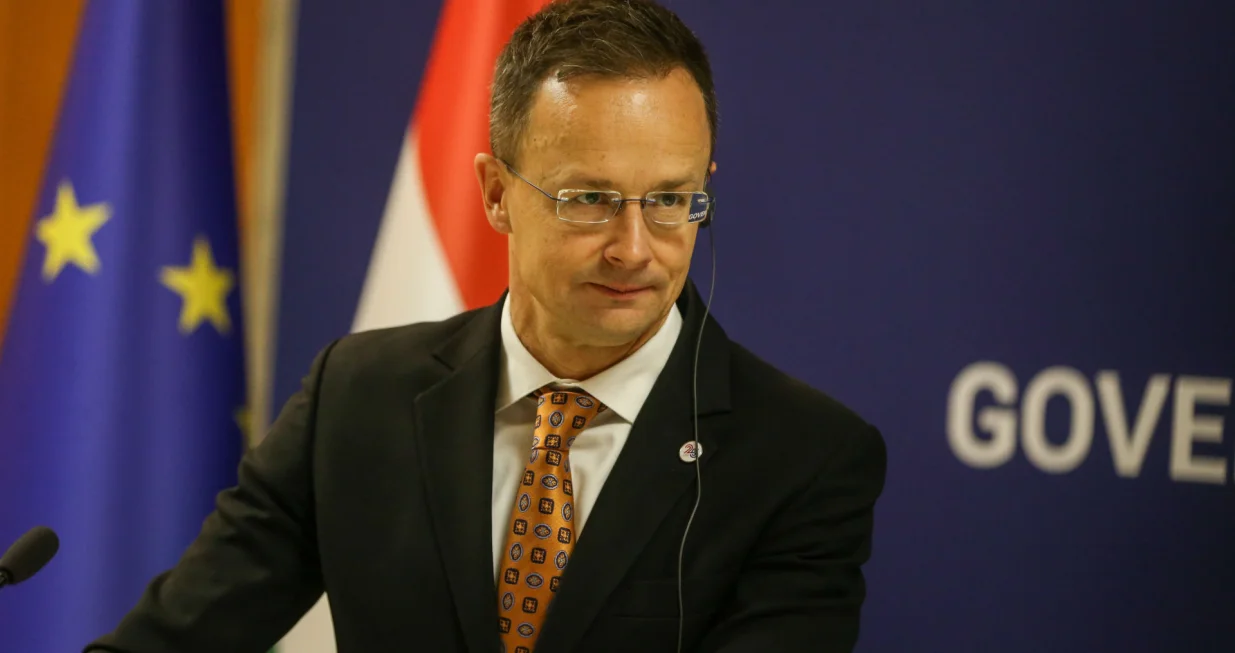 Beograd, Srbija - 26. novembar 2025: Ministar vanjskih poslova MaД'arske Peter Szijjarto u Beogradu je najavio dogovor o tehniДЌkim detaljima energetske podrЕЎke Srbiji i poruДЌio da MaД'arska neД‡e ostaviti Srbiju bez energenata (Filip Stevanovic - Anadolu Agency)/