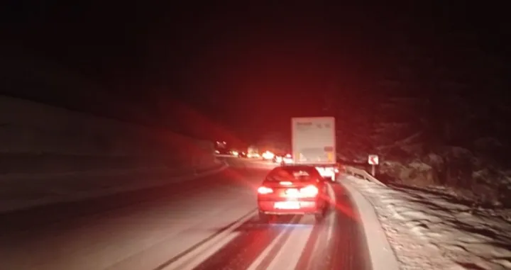 Gužva na Komaru, saobraćajna nesreća/Klix.ba