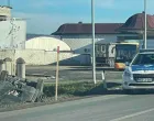 Saobraćajna nesreća, Prijedor, kanal, automobil na krovu, policijska patrola, MUP RS/Viber