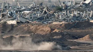 An Israeli tank operates in Gaza, as seen from Israel's border with Gaza, Israel, November 18, 2025. REUTERS/Amir Cohen/Amir Cohen