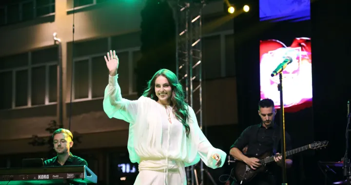 Koncert Džejle Ramović u Sarajevu, na manifestaciji "Ljeto na Ilidži"//