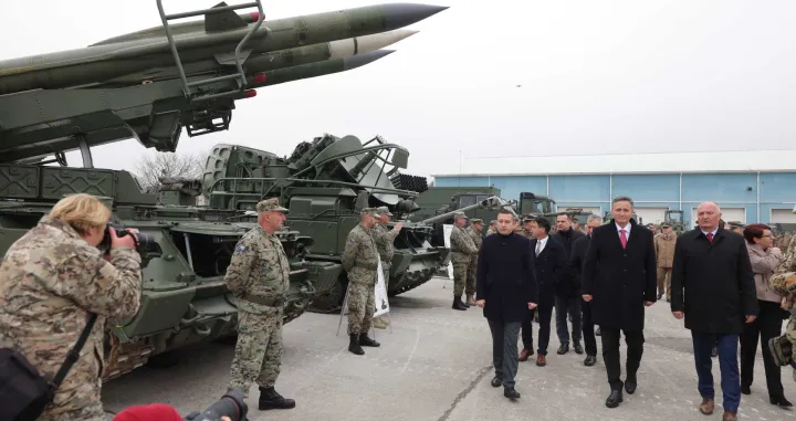 Oružane snage BiH, vojna policija, kasarna Rajlovac, vježba, raketni bacač, tenk, vojna vozila, oklopnjak, oklopno vozilo, raketa/Senad Gubelić