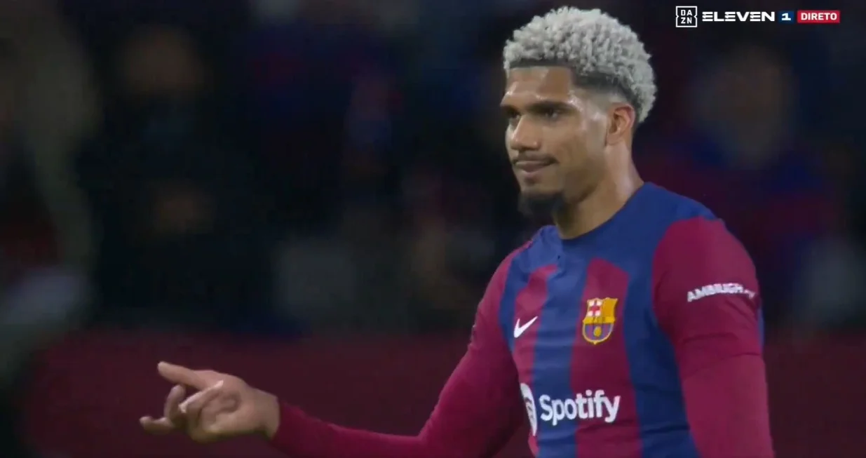 Ronald Araújo - igrač Barcelone/Foto: 