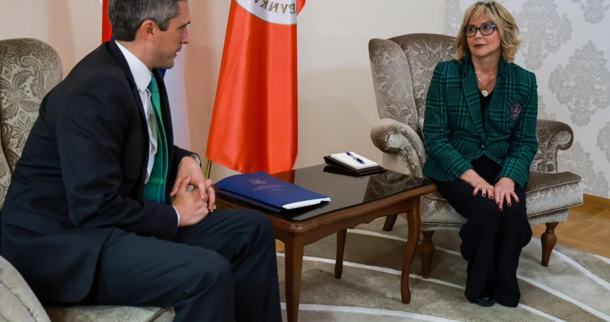 Fleming i Trišić-Babić na sastanku/Ambasada Sad U Bih