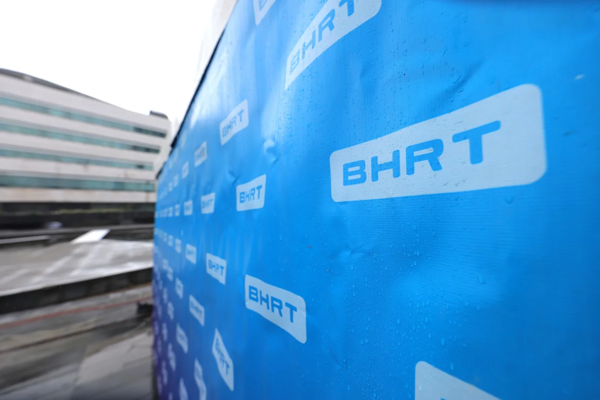 Protest uposlenika Radiotelevizije Bosne i Hercegovine BHRT ispred zgrade Parlamentarne skupštine Bosne i Hercegovine./Senad Gubelić